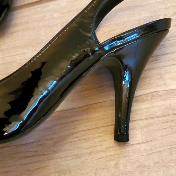 Black Gianni Bini Heels - Picture 8 of 11